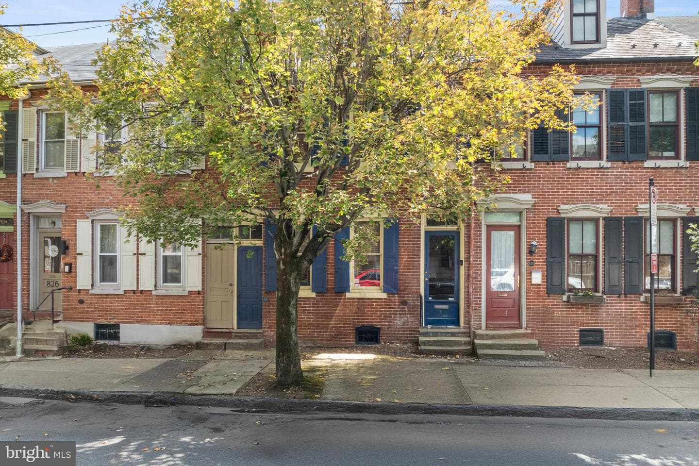 828 W Gordon Street photo 2