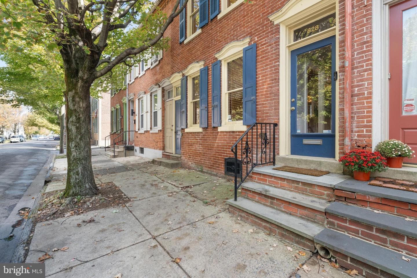 828 W Gordon Street photo 6