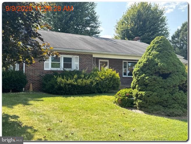 830 E Main Street photo 1