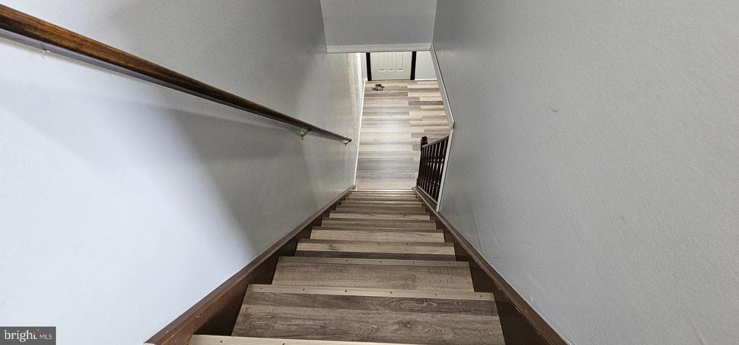 1309 Greenview Drive photo 13