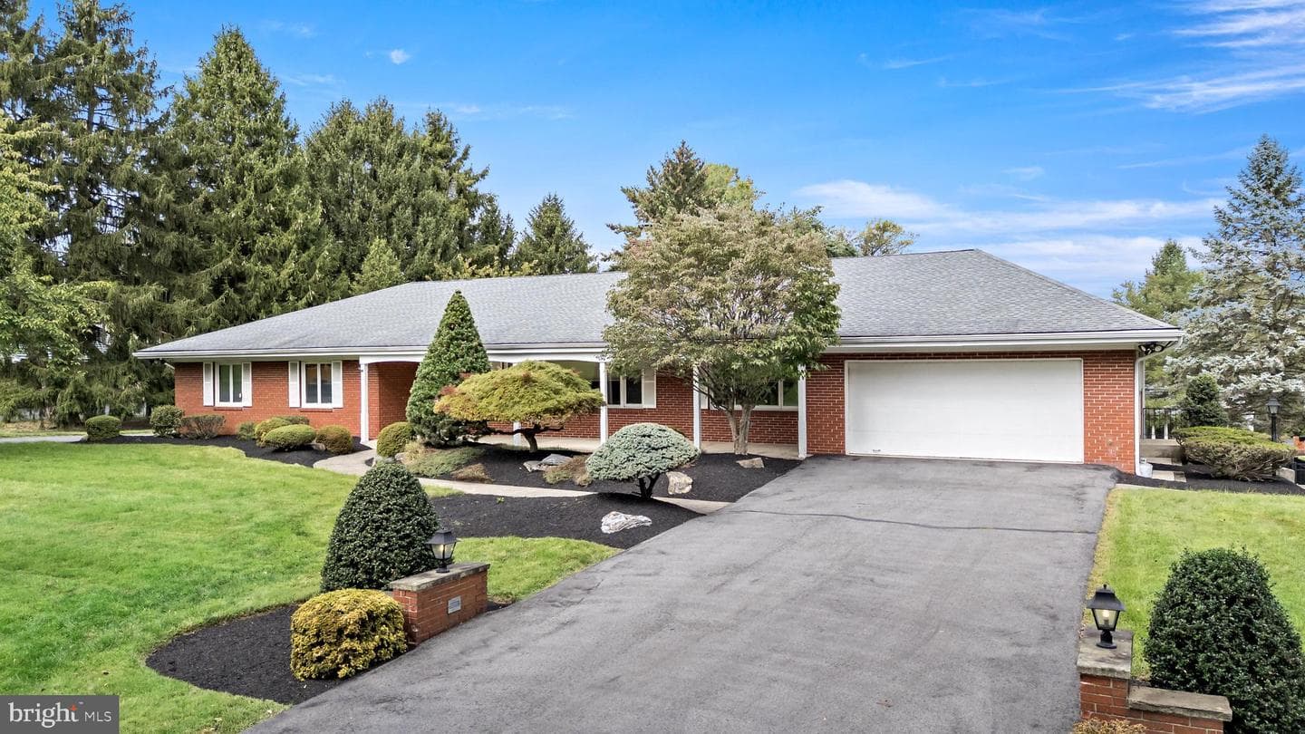871 Robin Hood Drive