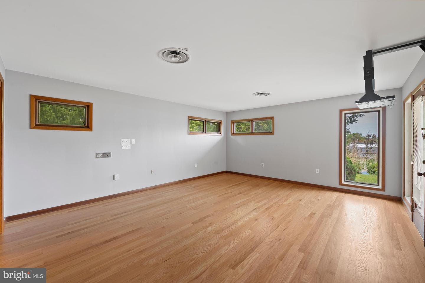 871 Robin Hood Drive photo 20
