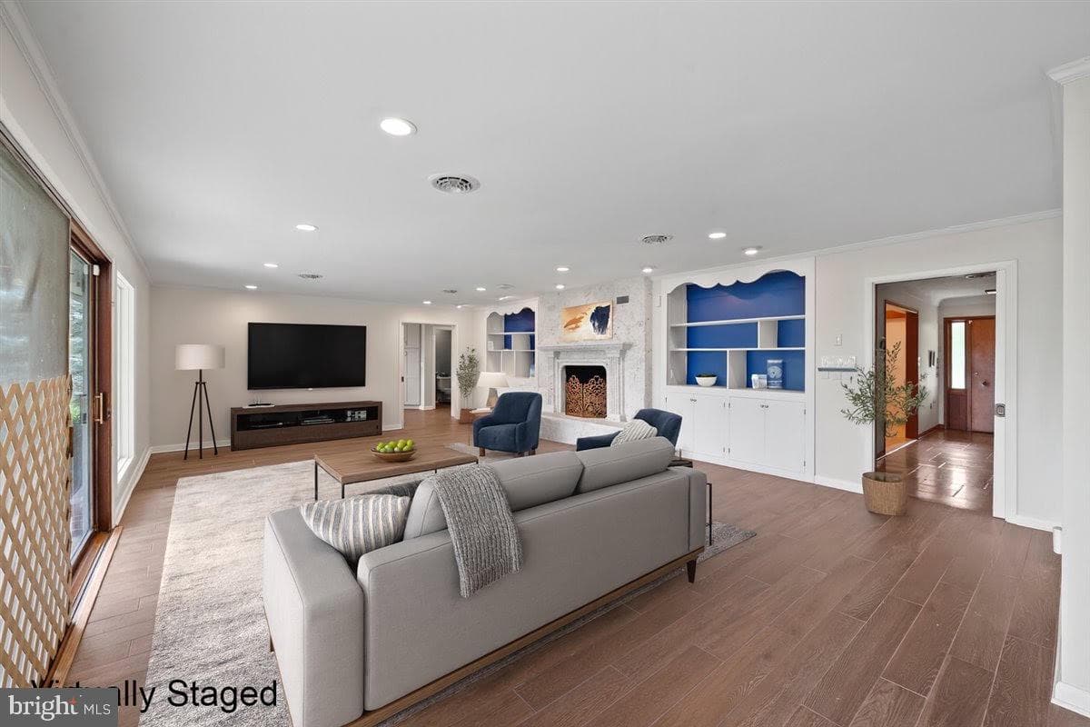 871 Robin Hood Drive photo 22