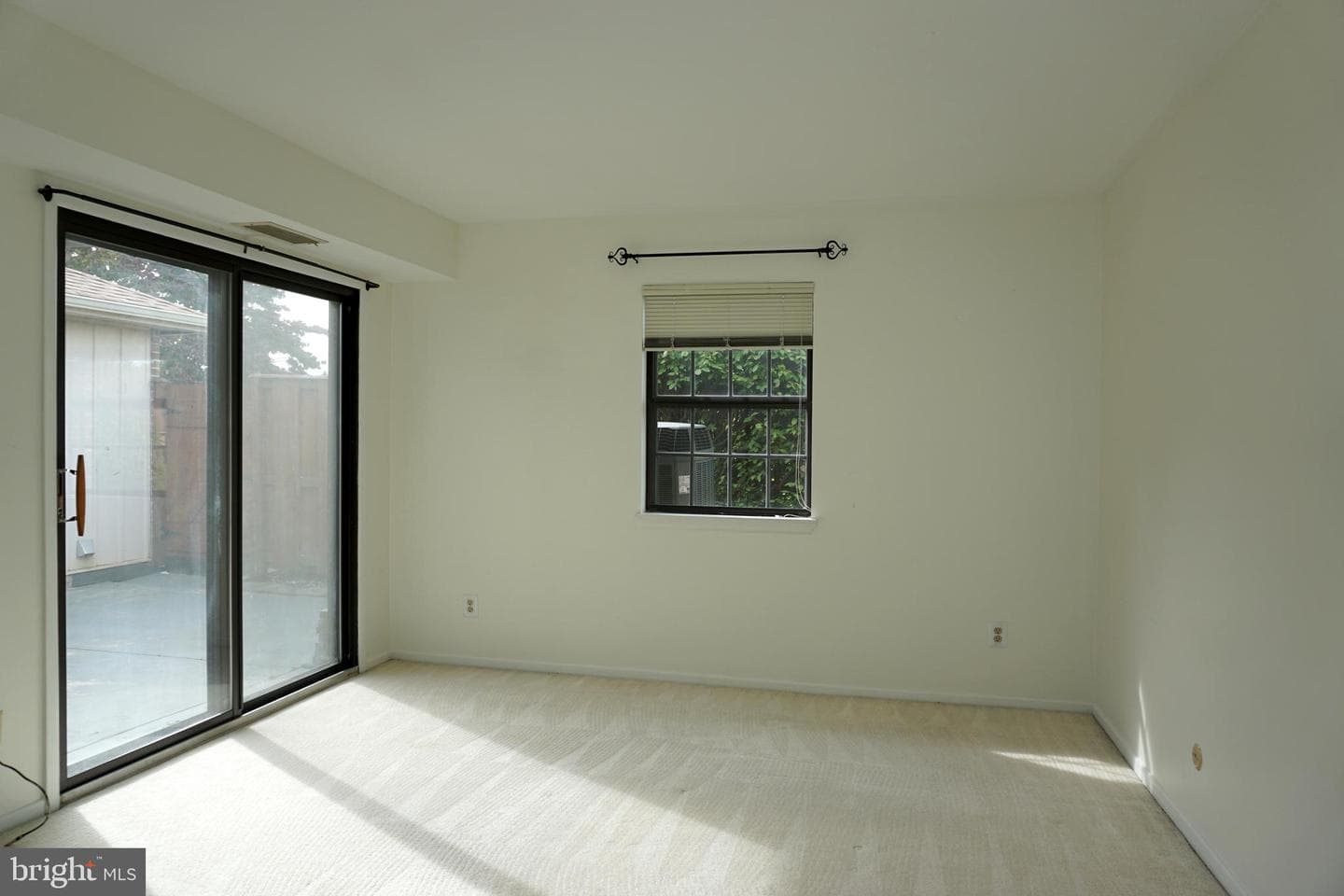 2834 Springhaven Place photo 10