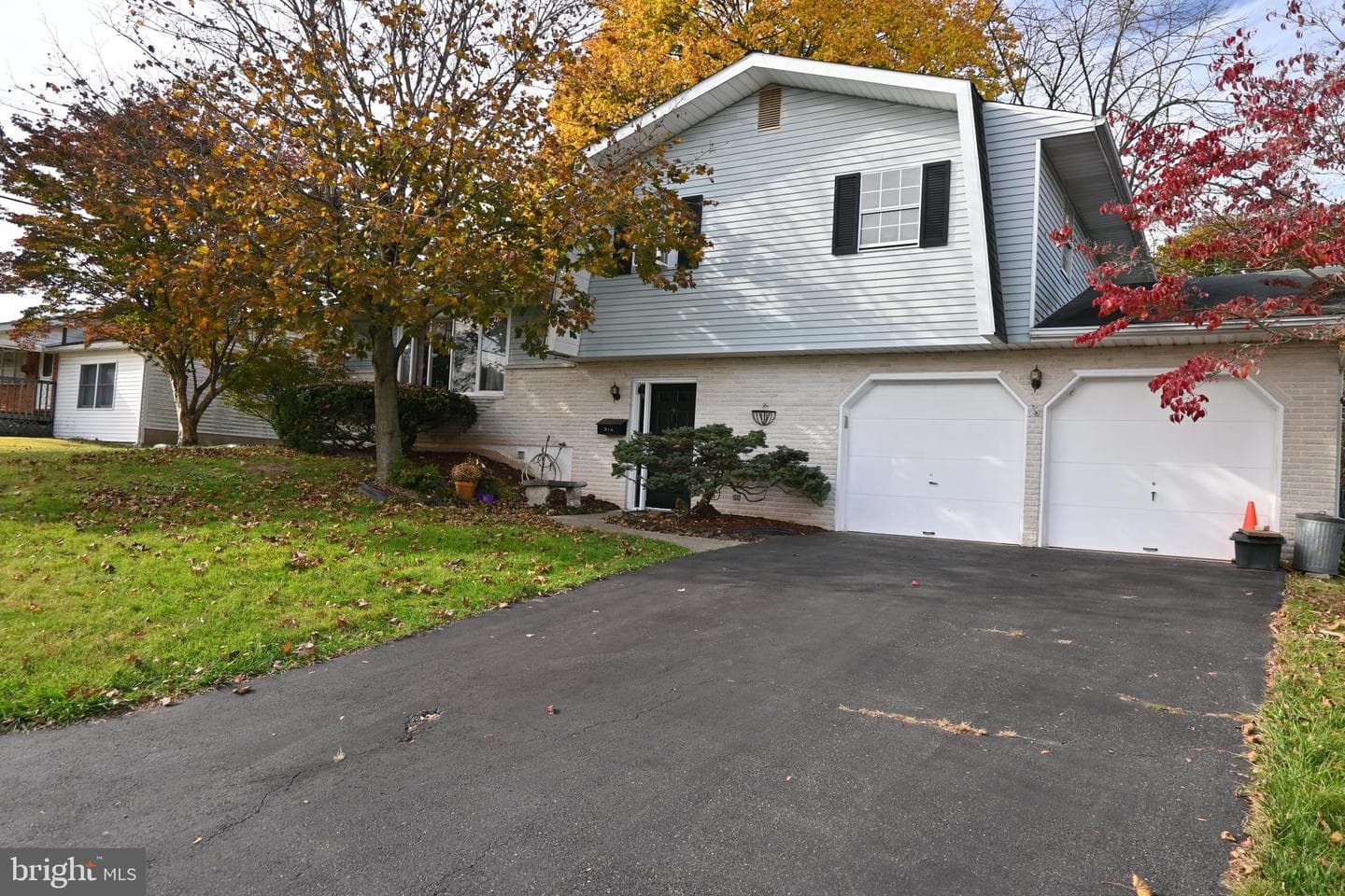 314 Saucon Lane photo 1