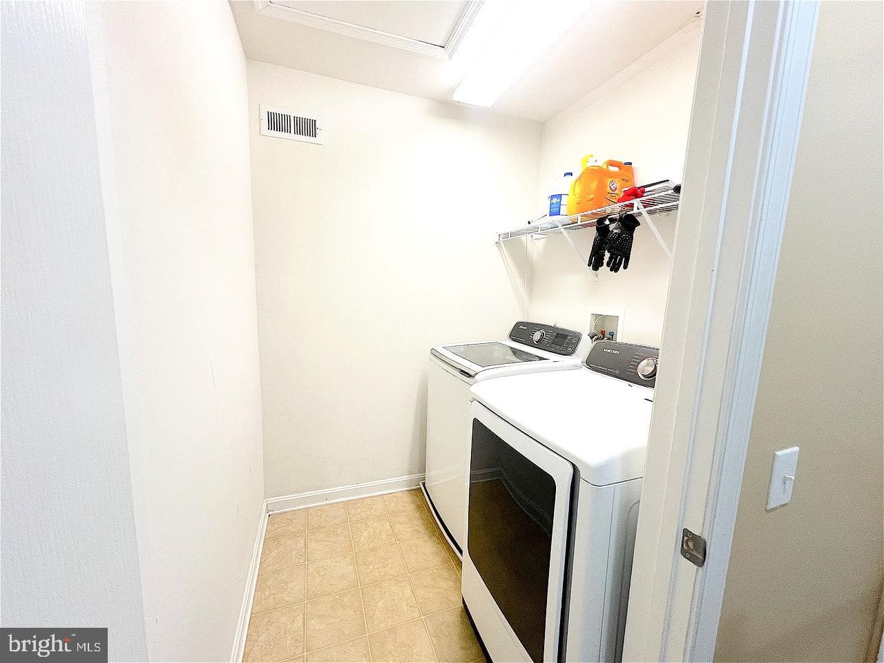1649 Thorndale Road photo 9