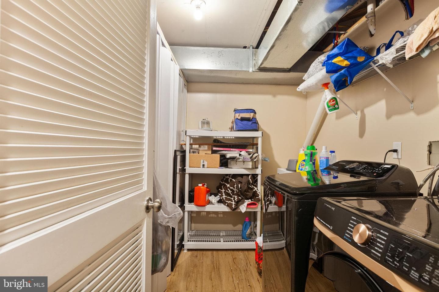 227 E Court Street photo 29