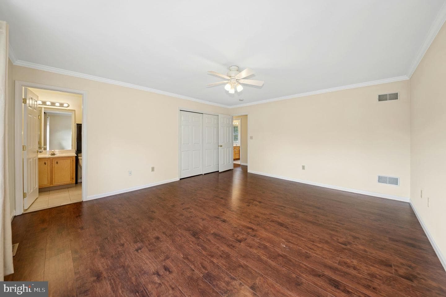 430 N Marshall Street photo 20