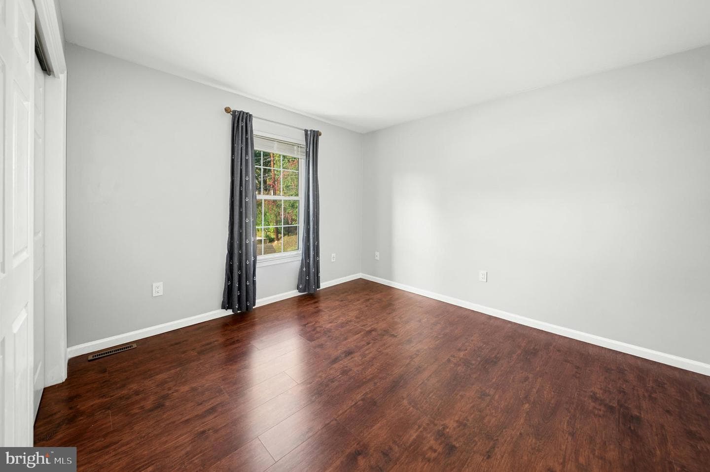 430 N Marshall Street photo 29