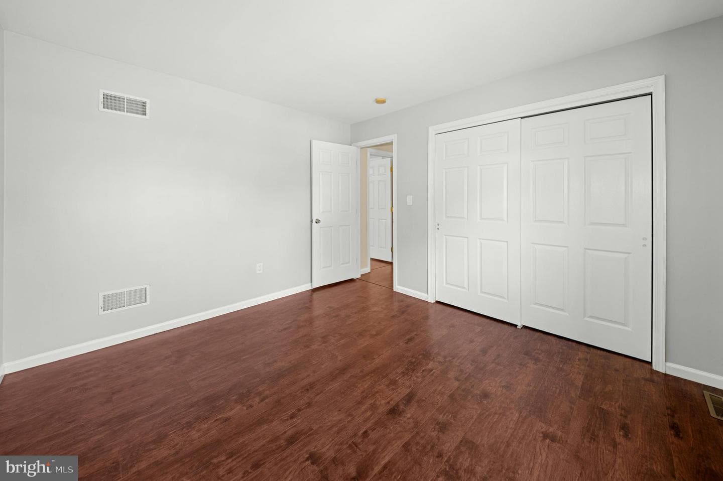 430 N Marshall Street photo 30