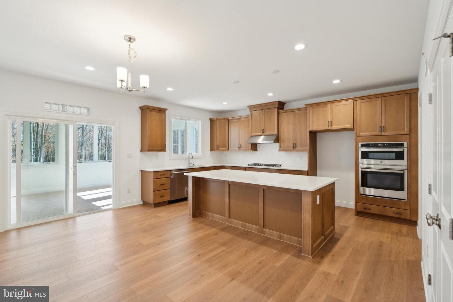 114 Ashford Drive photo 7