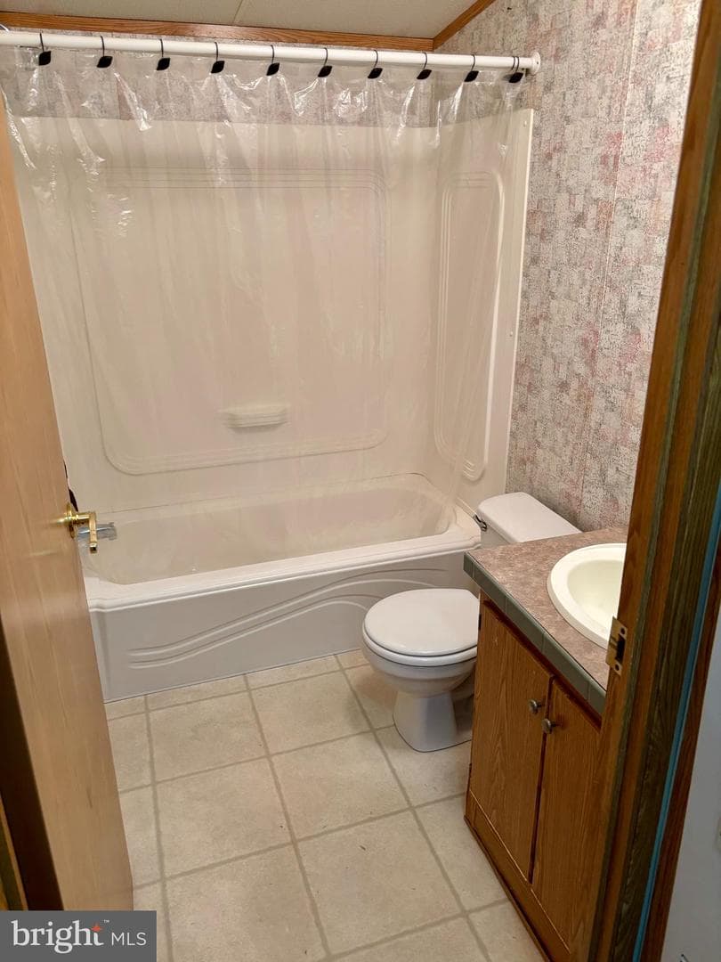 8568 Deer Road photo 16