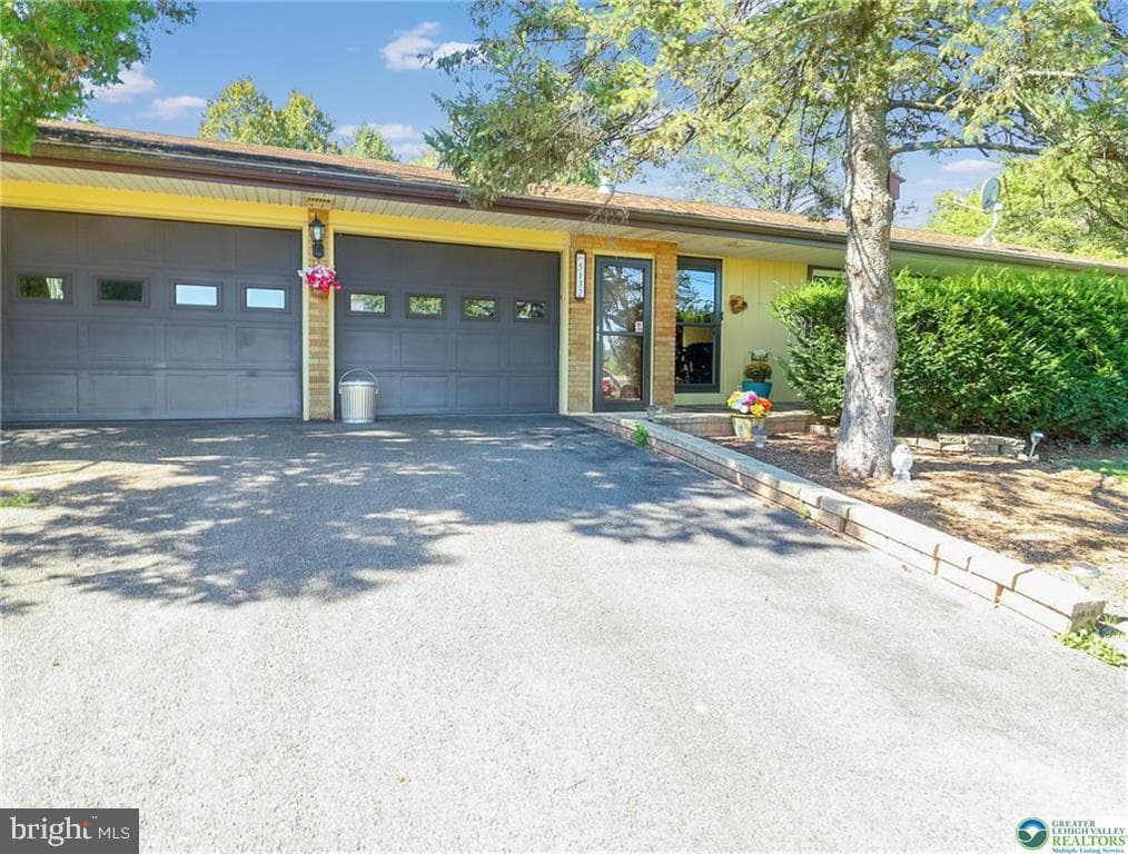 5132 Liberty Lane