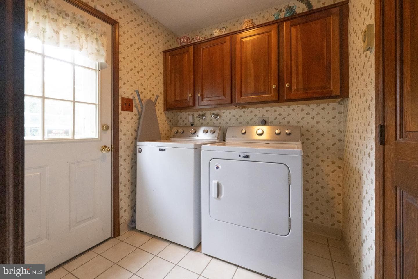 2570 Millbrook Drive photo 13