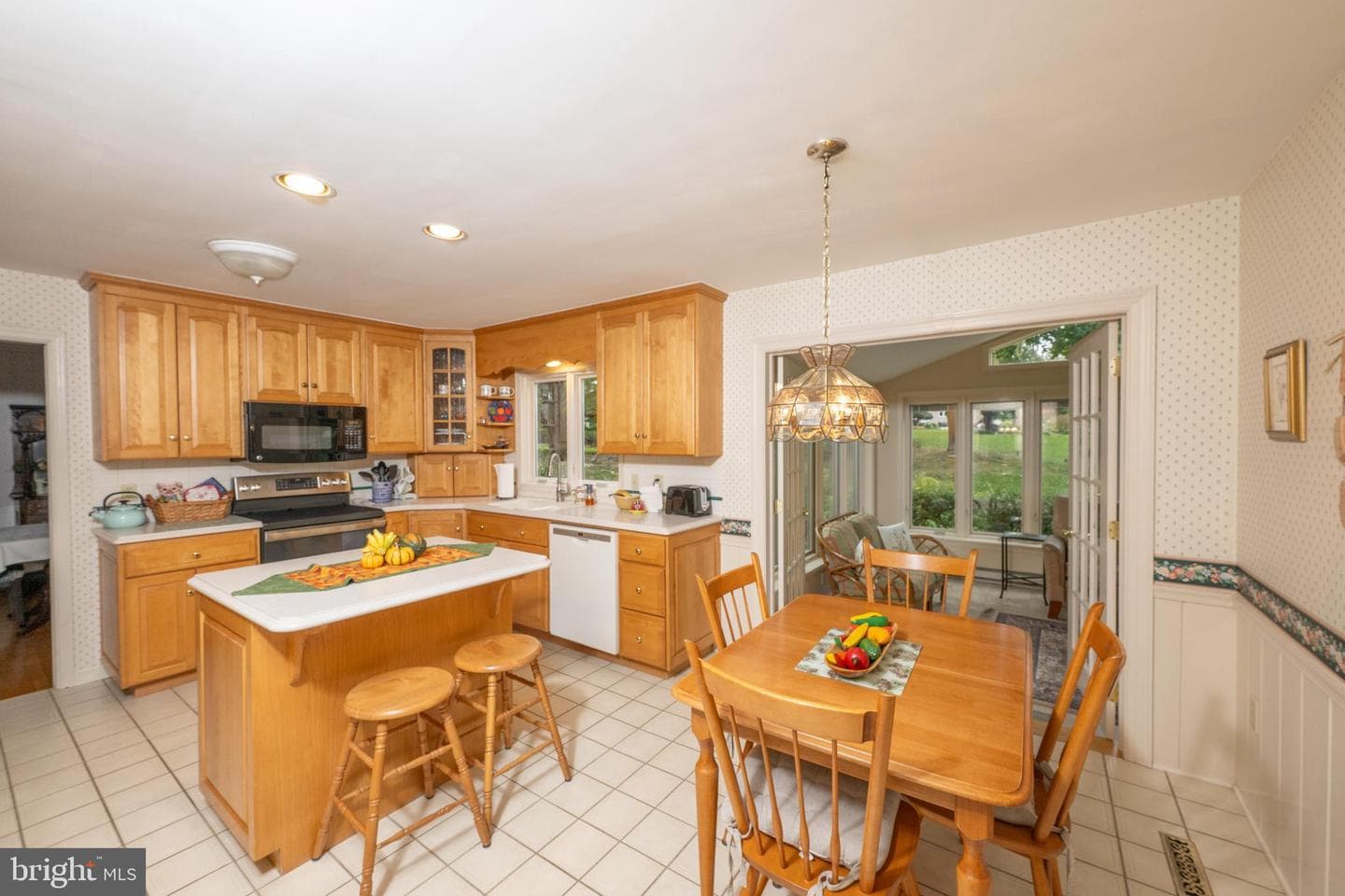 2570 Millbrook Drive photo 14