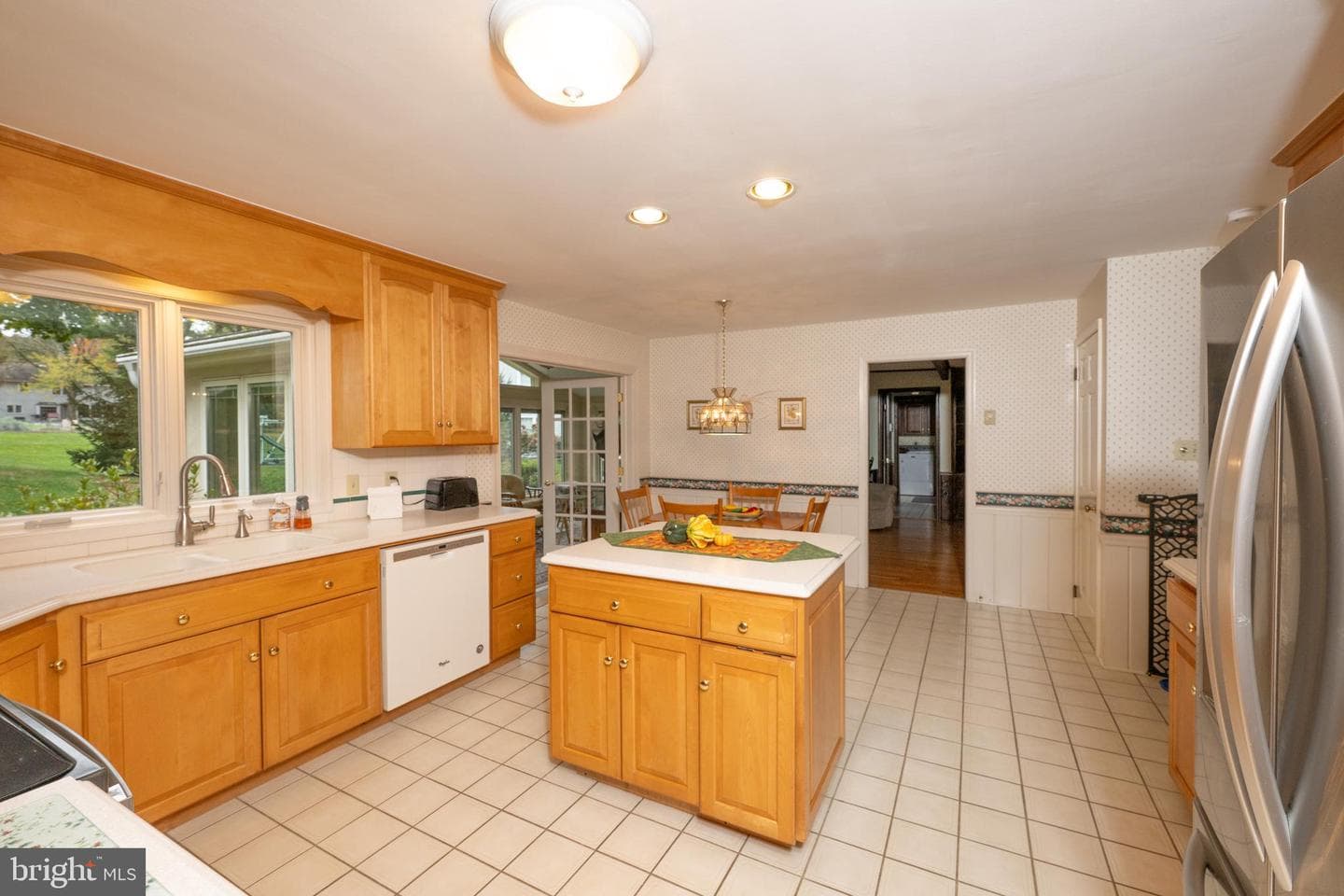 2570 Millbrook Drive photo 15