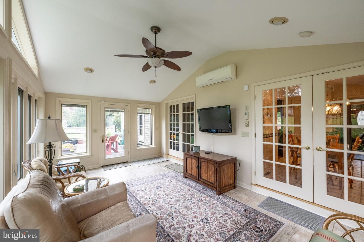 2570 Millbrook Drive photo 23