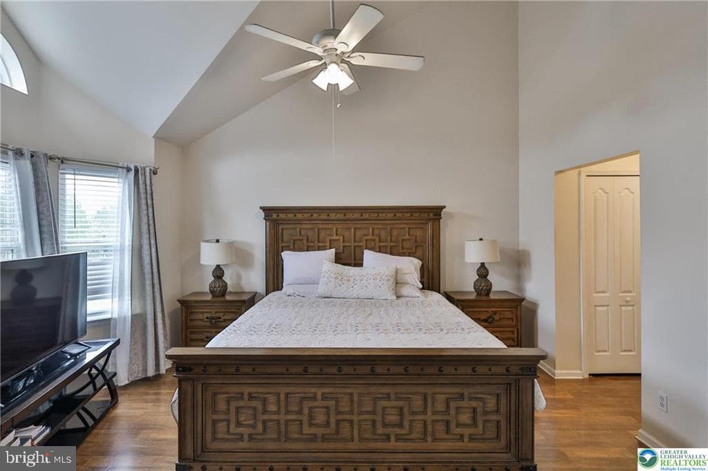 204 Ridings Circle photo 34
