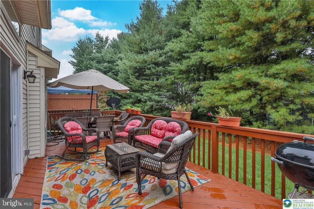 204 Ridings Circle photo 50