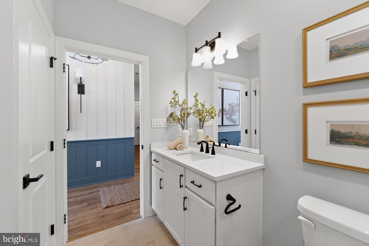 1 Grantartur #taylor Court photo 13