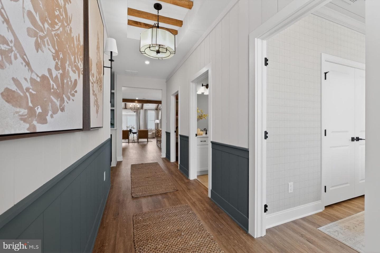 1 Grantartur #taylor Court, Whitehall