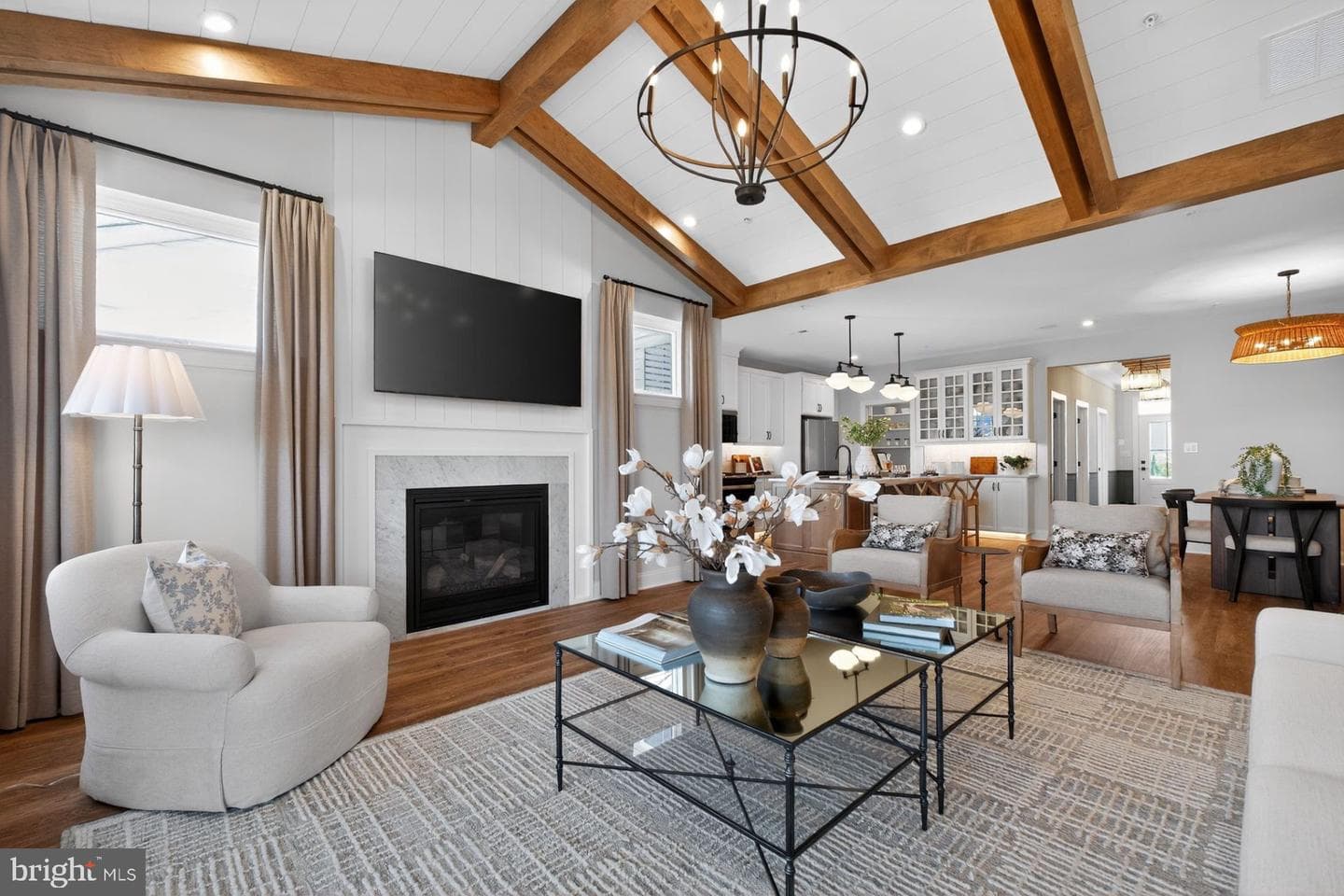 1 Grantartur #taylor Court photo 30