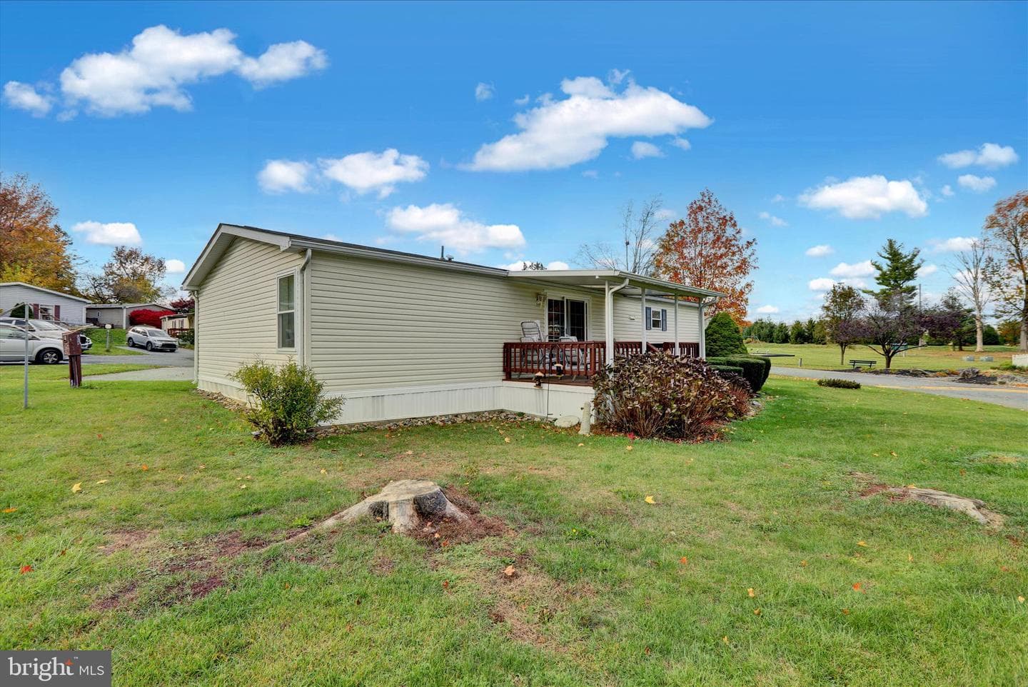 8758 Turkey Ridge Road photo 4