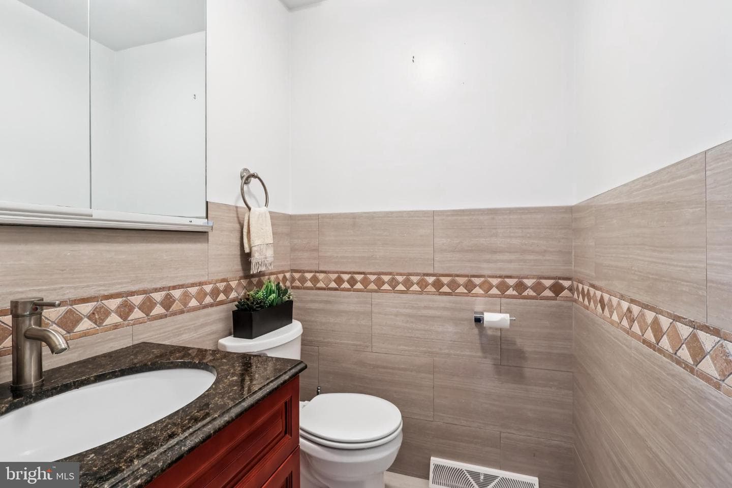 2270 Bishop Road photo 15
