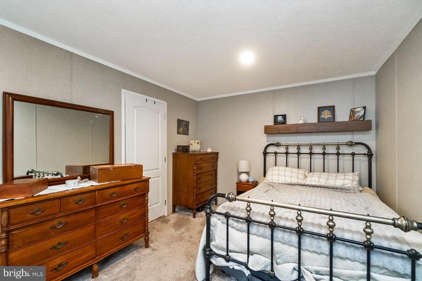 1041 Dogwood Street photo 12