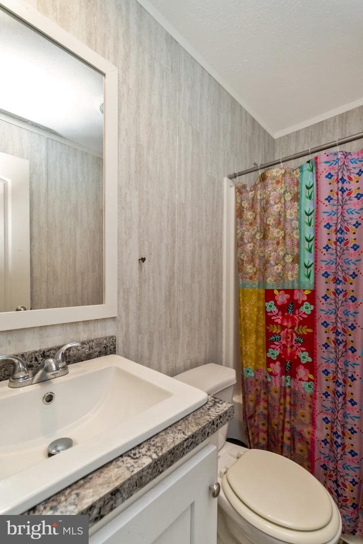 1041 Dogwood Street photo 22
