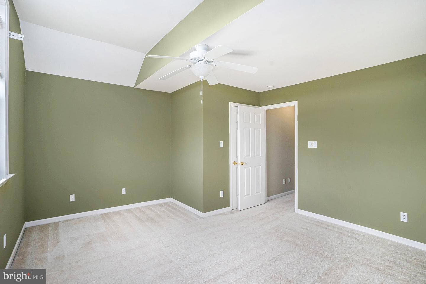 3186 Overlook Drive photo 33