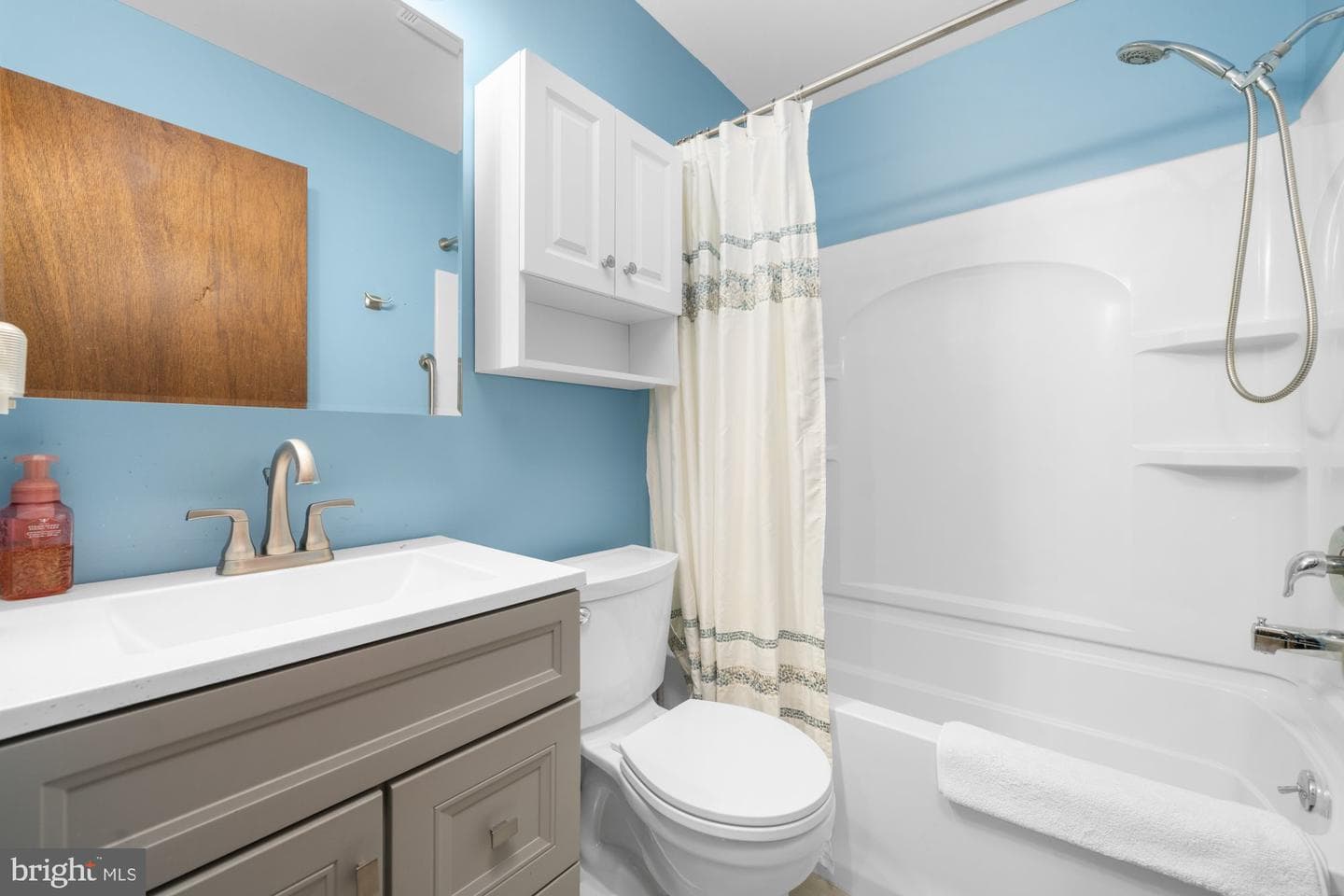 4160 Newport Drive photo 11