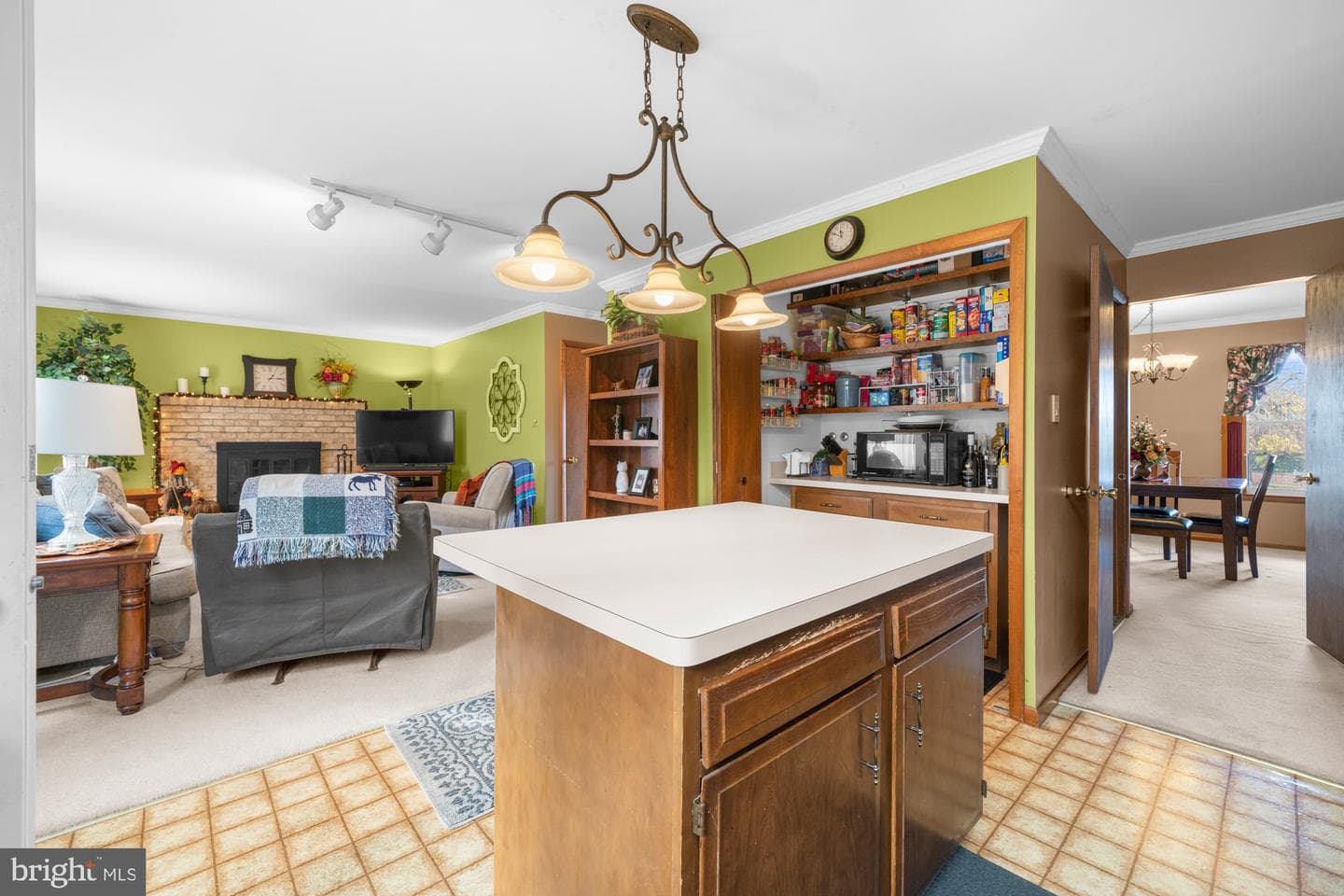 4160 Newport Drive photo 4