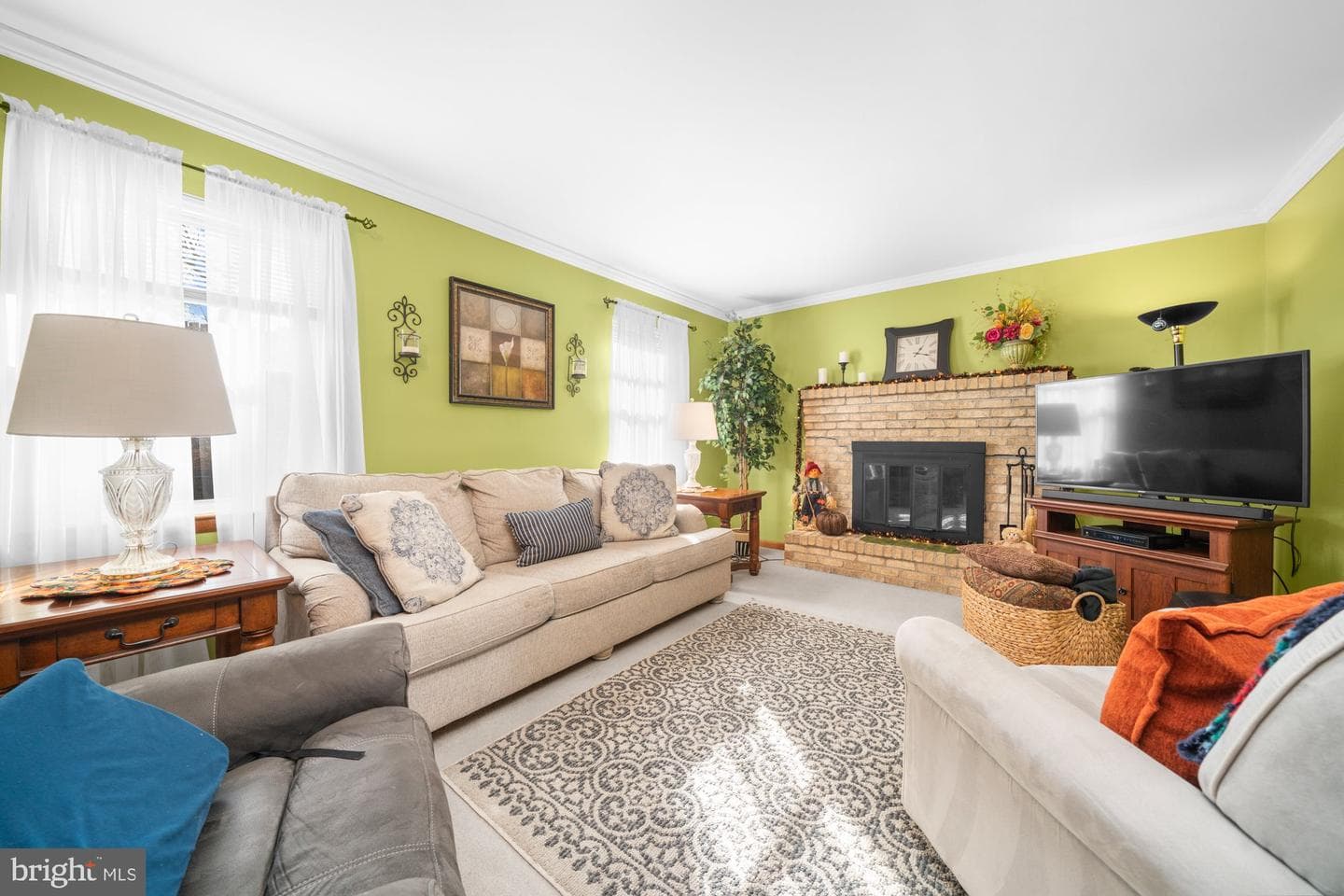 4160 Newport Drive photo 6