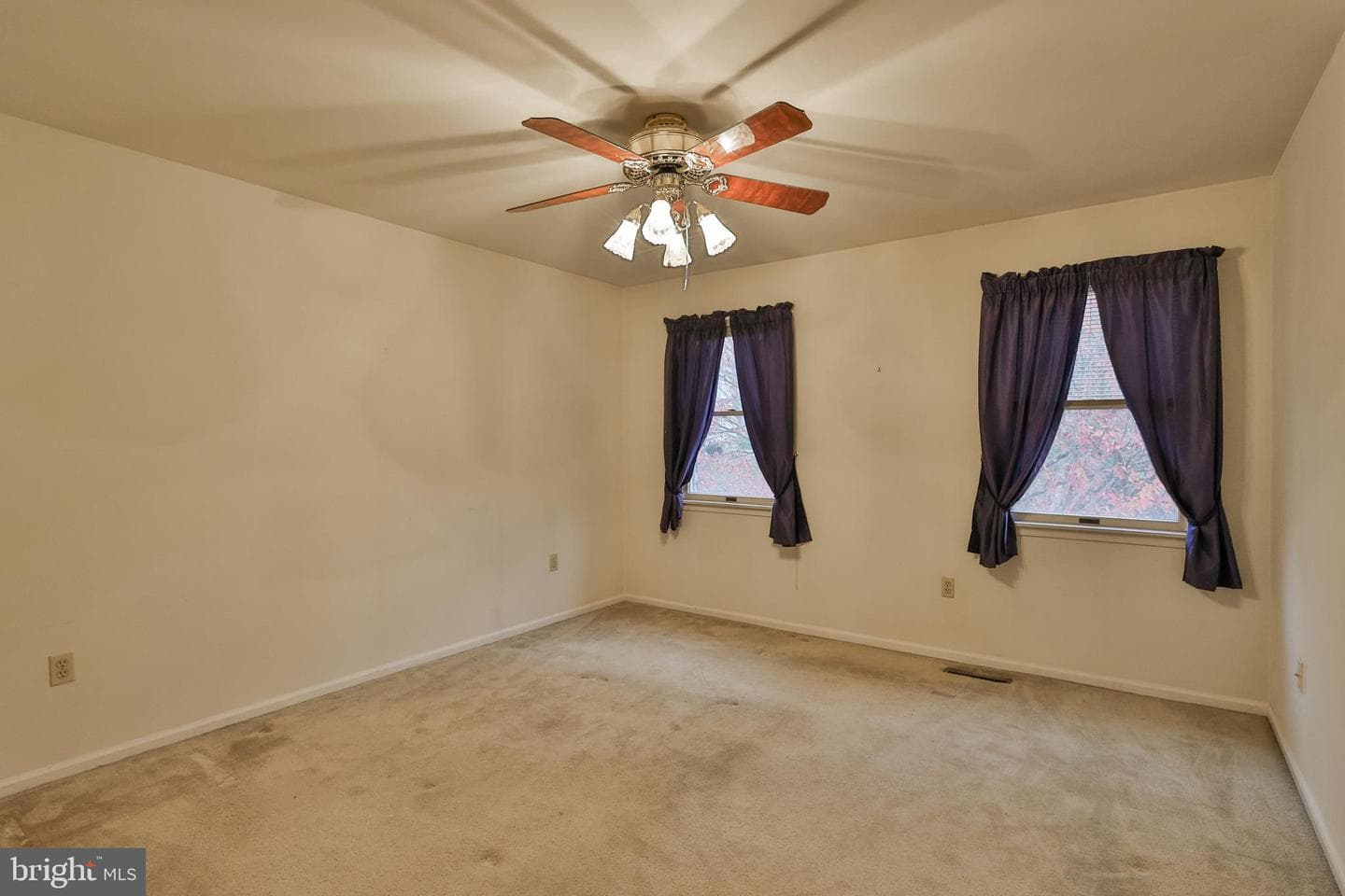 1110 Greenbriar Lane photo 16