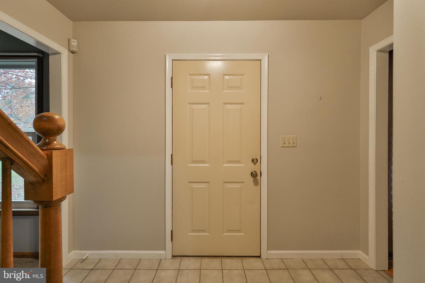 1110 Greenbriar Lane photo 3