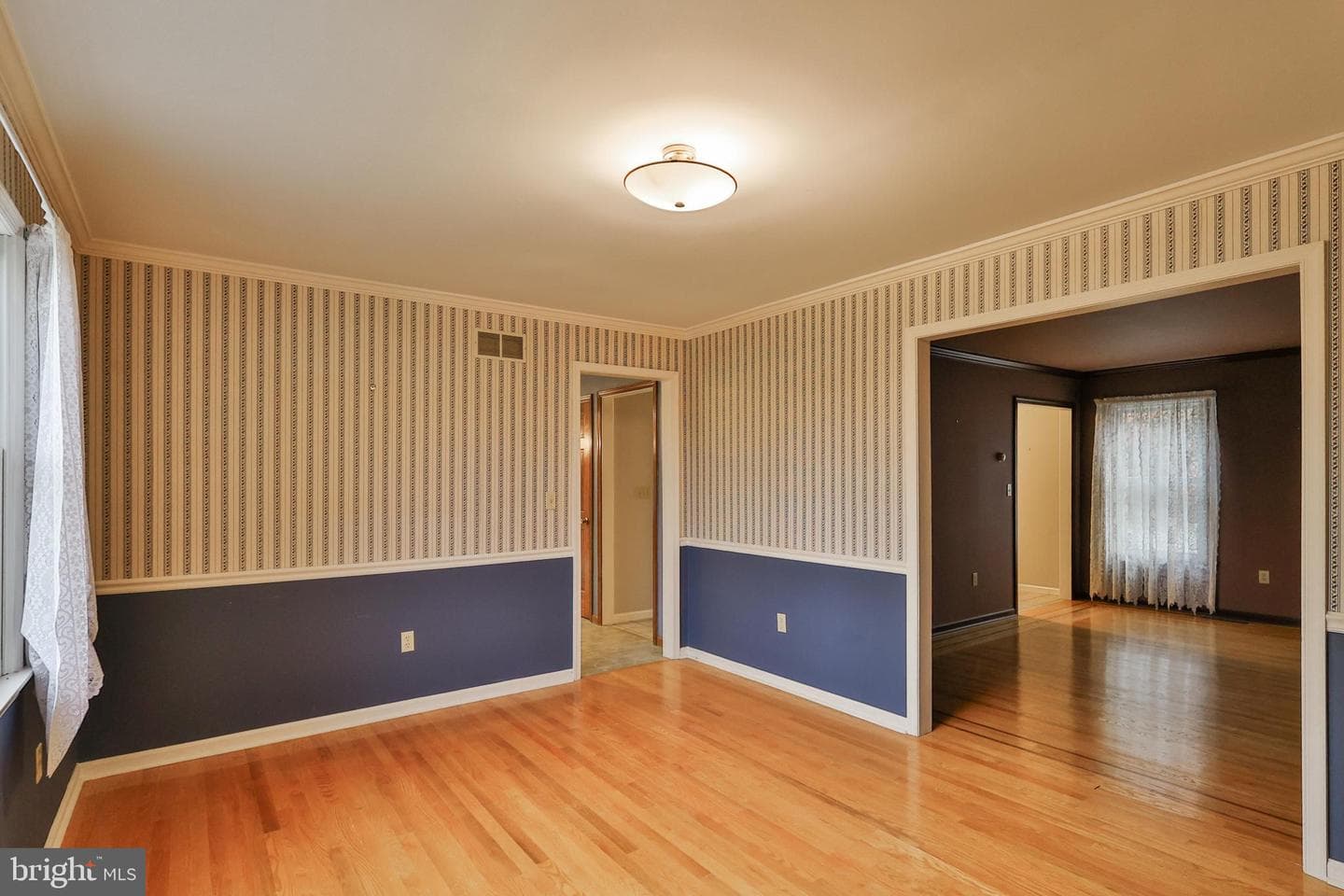 1110 Greenbriar Lane photo 8
