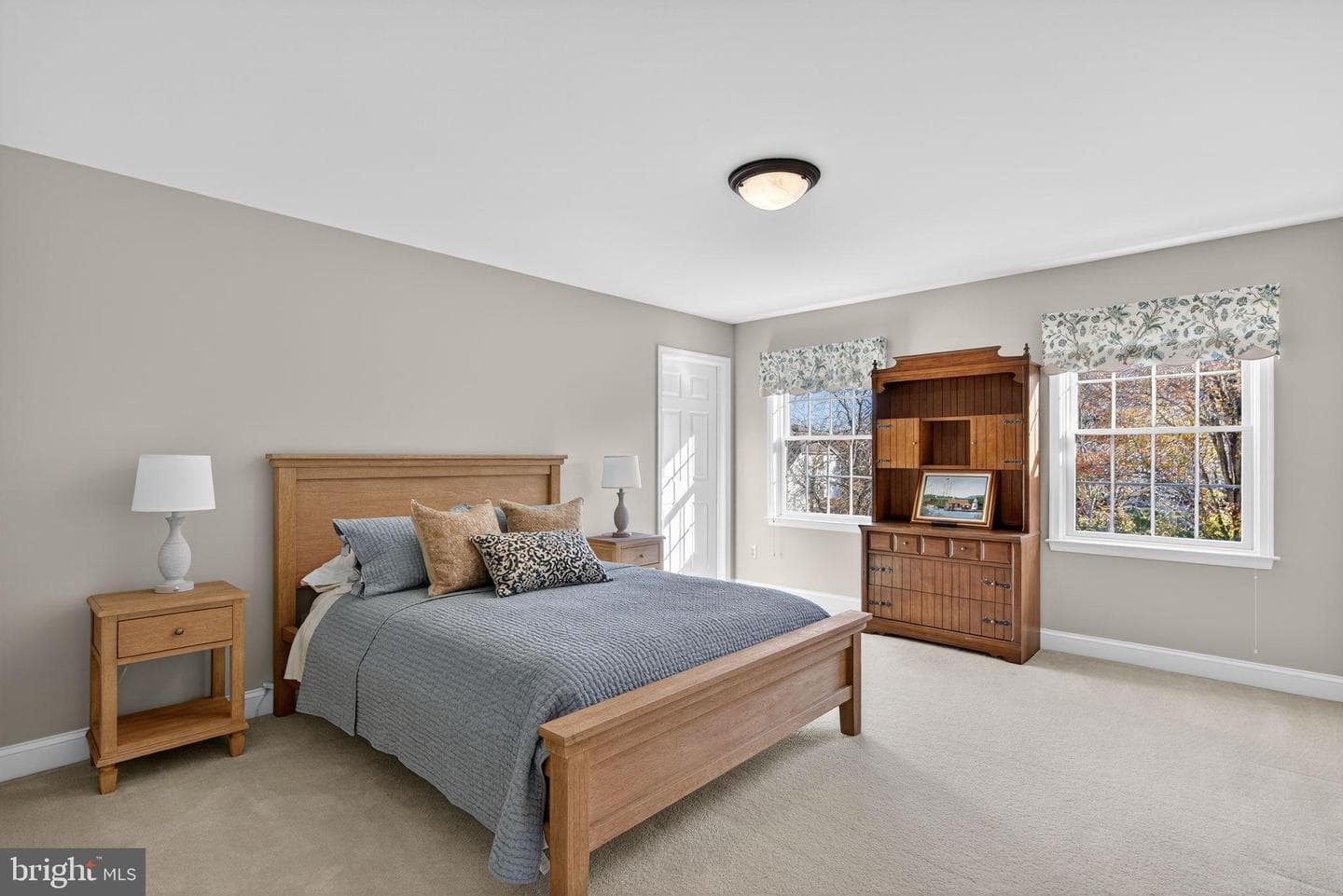 2056 Autumn Ridge Road photo 33