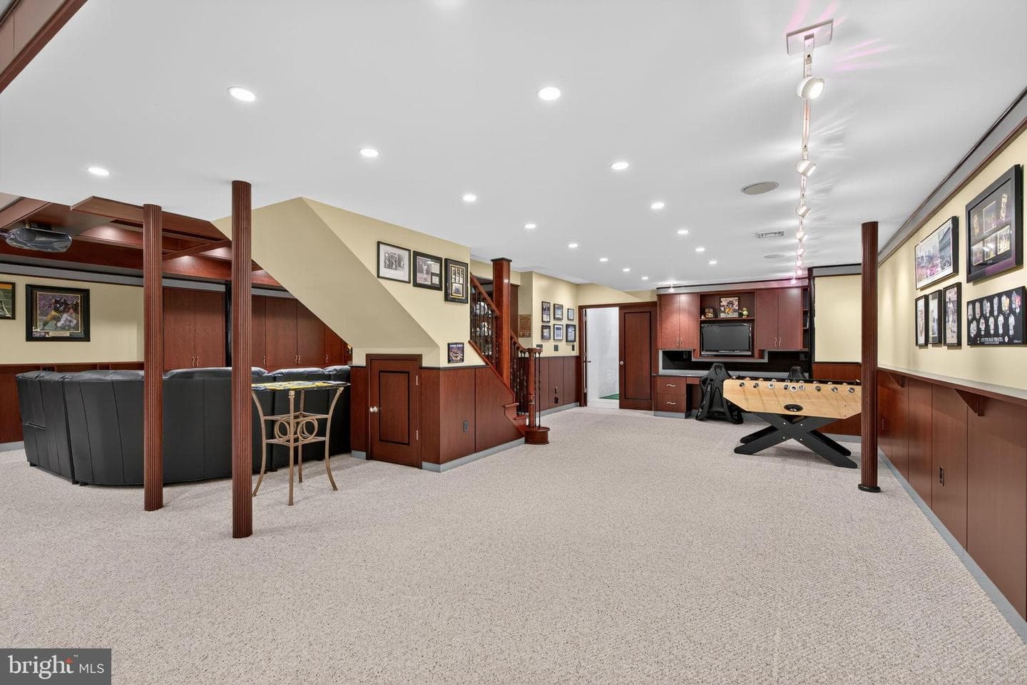 2056 Autumn Ridge Road photo 40