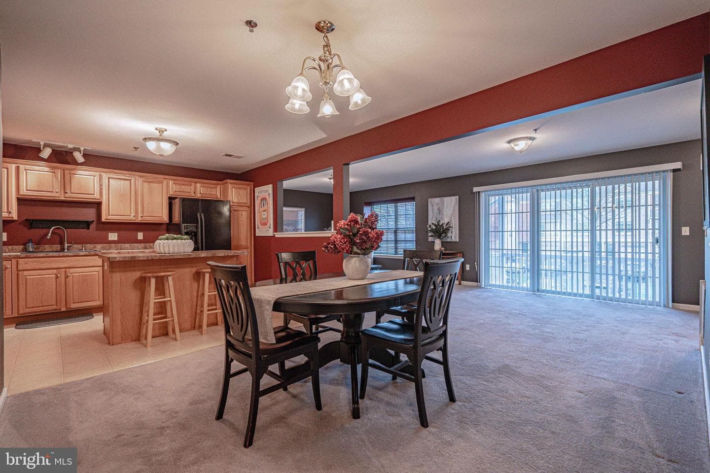 7230 Pioneer Drive photo 4