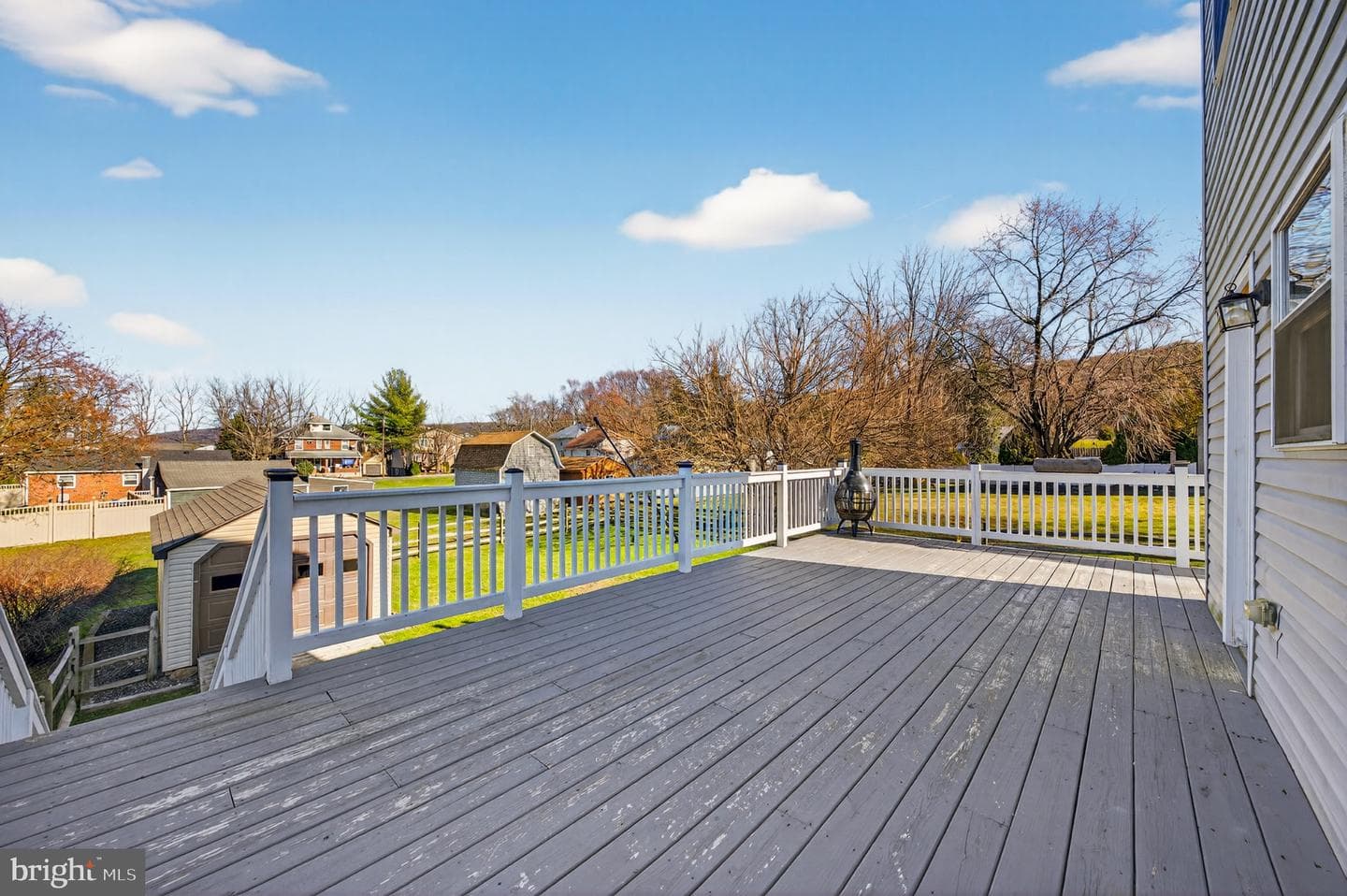 309 Delong Avenue photo 22
