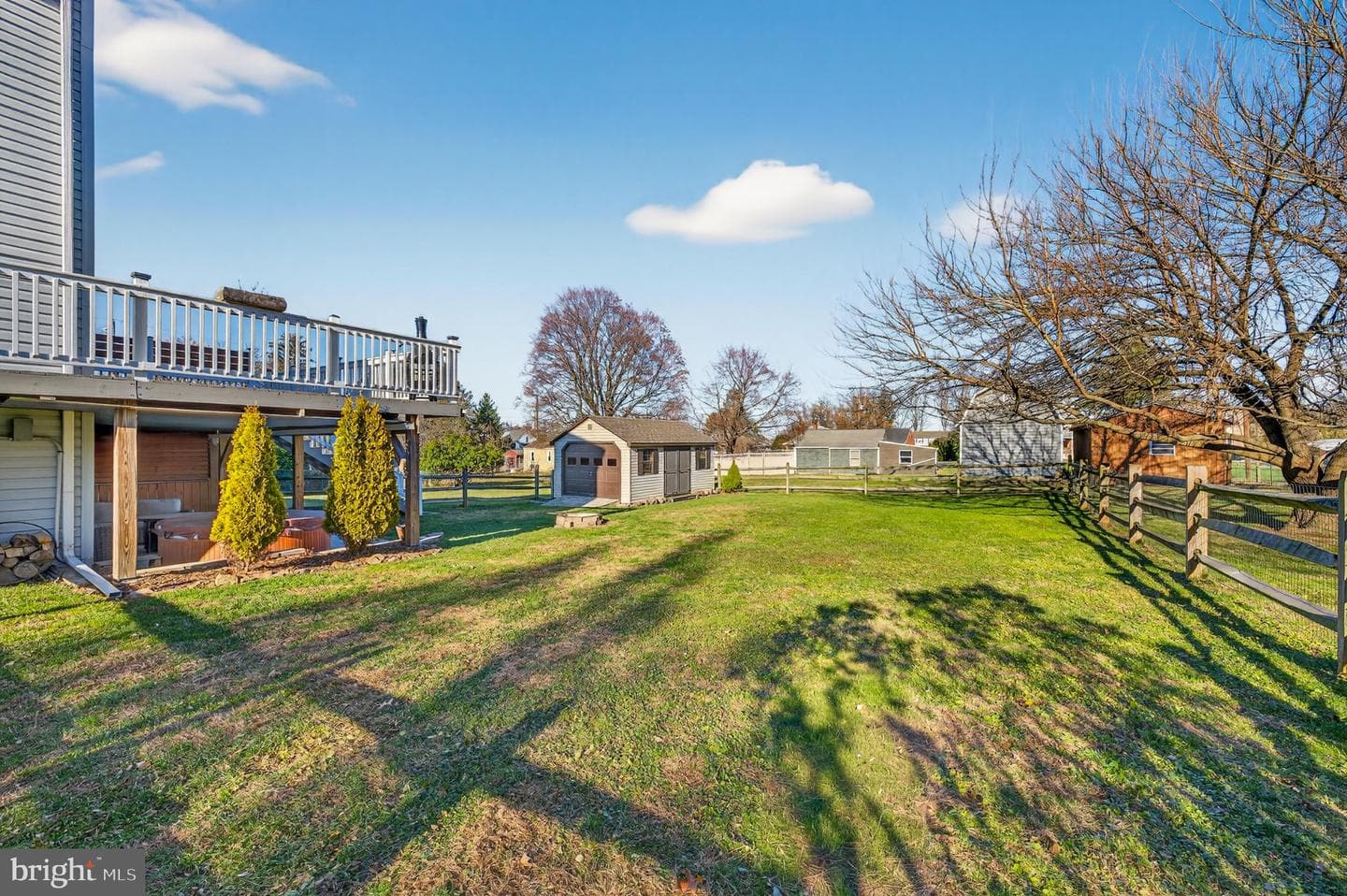 309 Delong Avenue photo 47