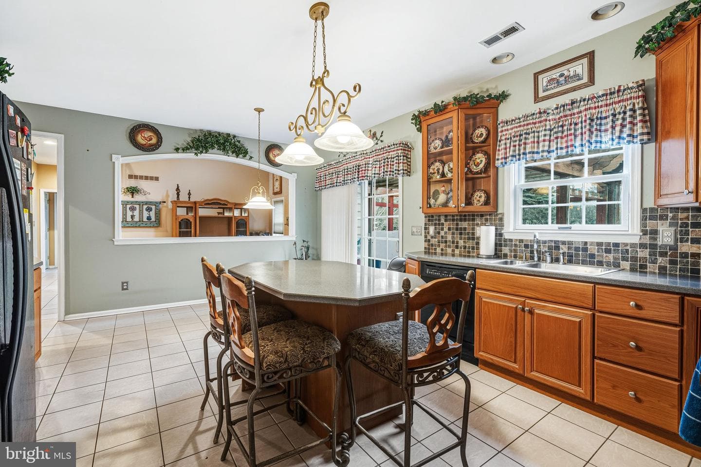4698 Berwyn Lane photo 13