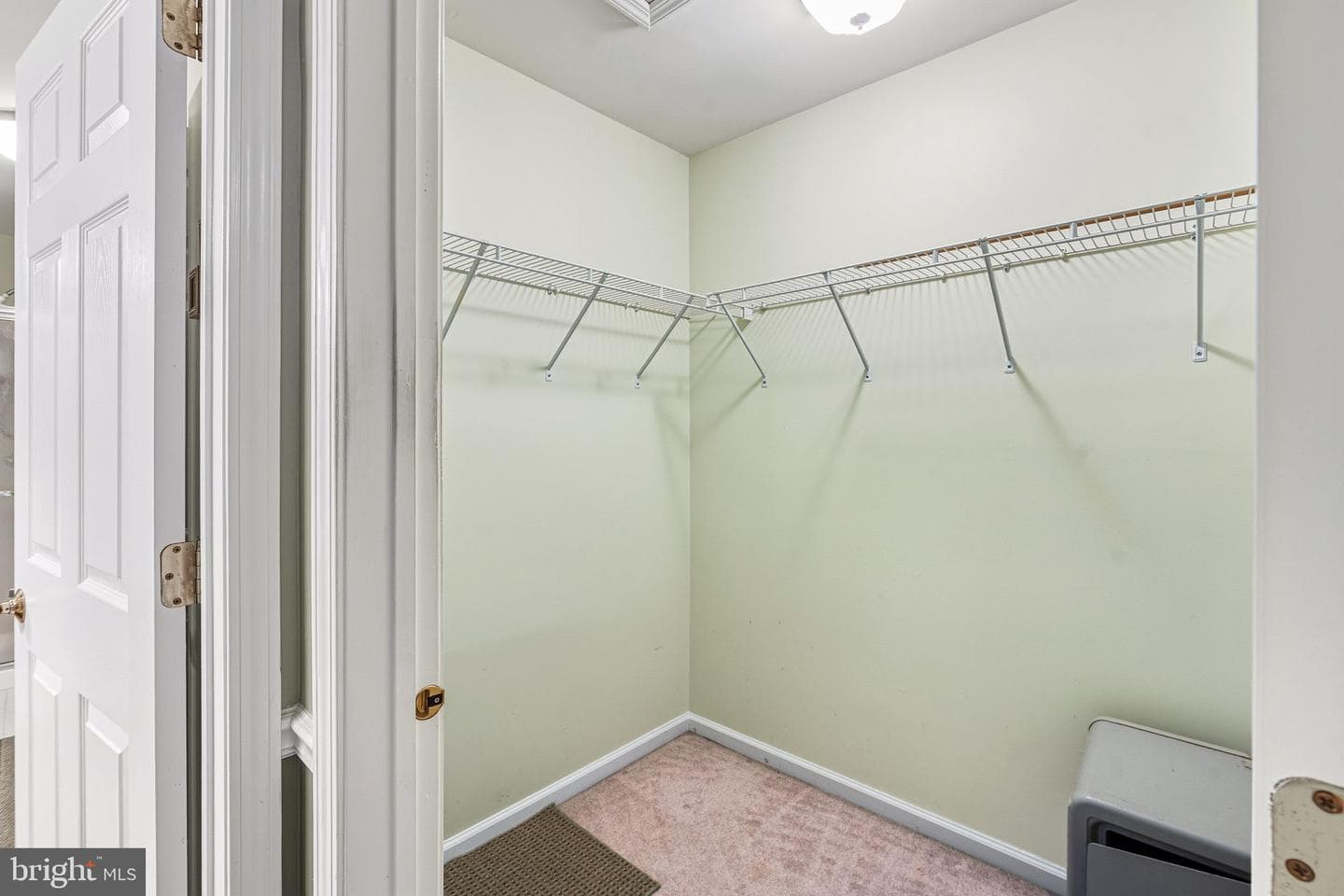 4698 Berwyn Lane photo 23