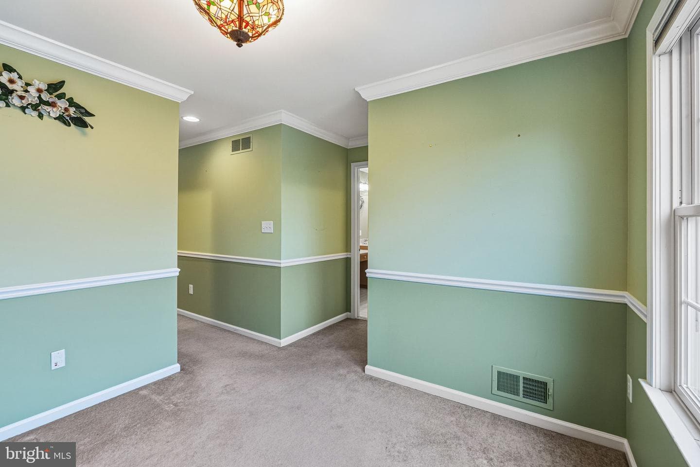 4698 Berwyn Lane photo 24