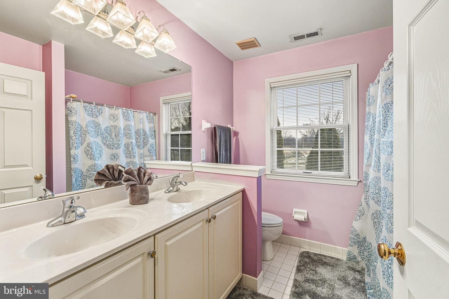 4698 Berwyn Lane photo 34