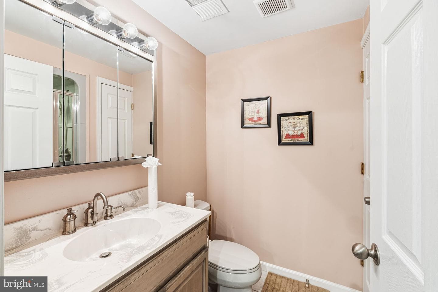 4698 Berwyn Lane photo 37