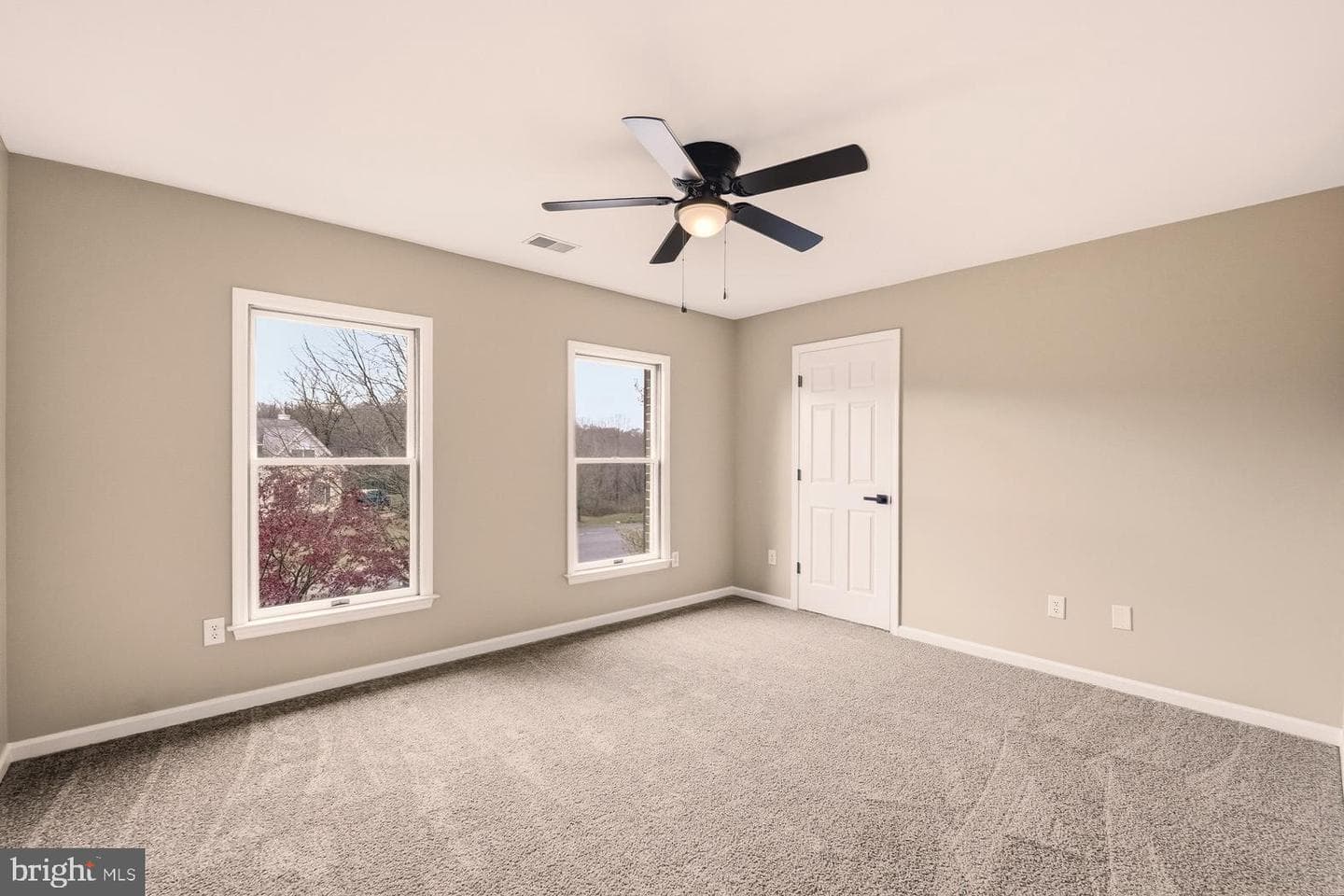 2243 Oakwood Court photo 33