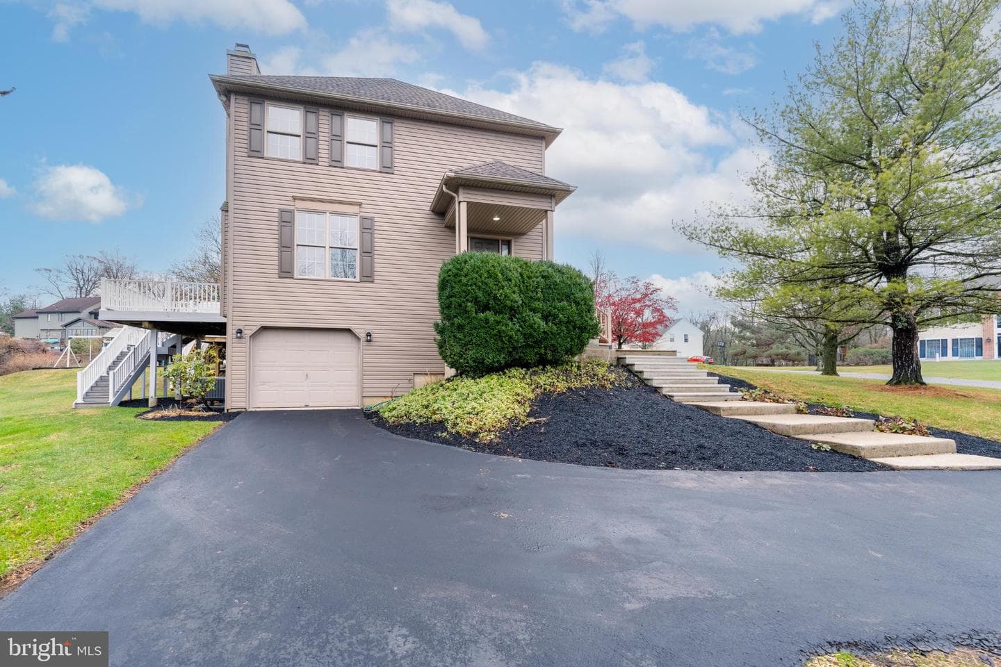 2243 Oakwood Court photo 54