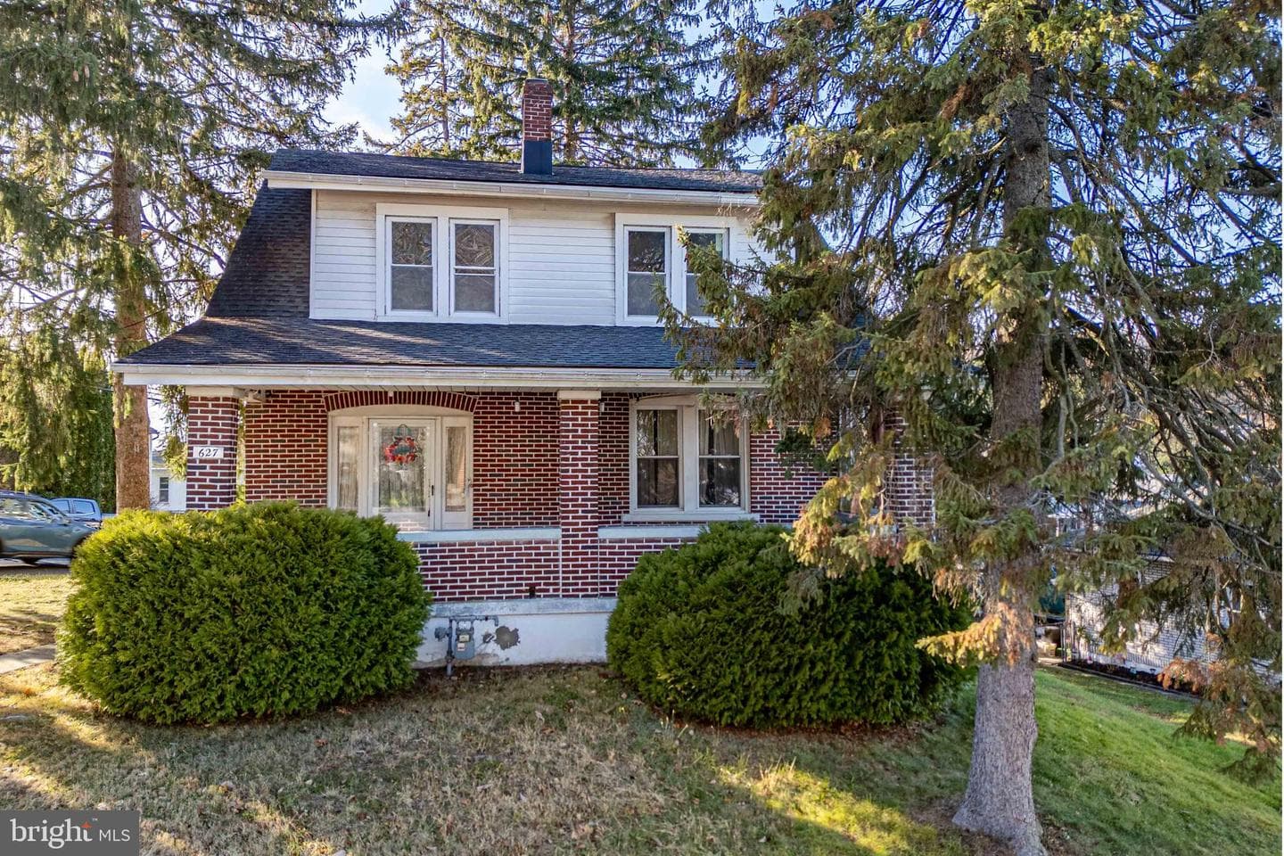 627 Scholl Avenue photo 1